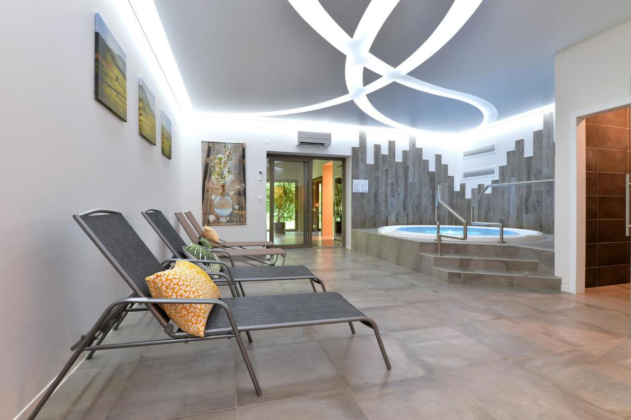 L'Eclos Des Vignes - Appartements Haut De Gamme Avec Spa Бергхайм Екстериор снимка